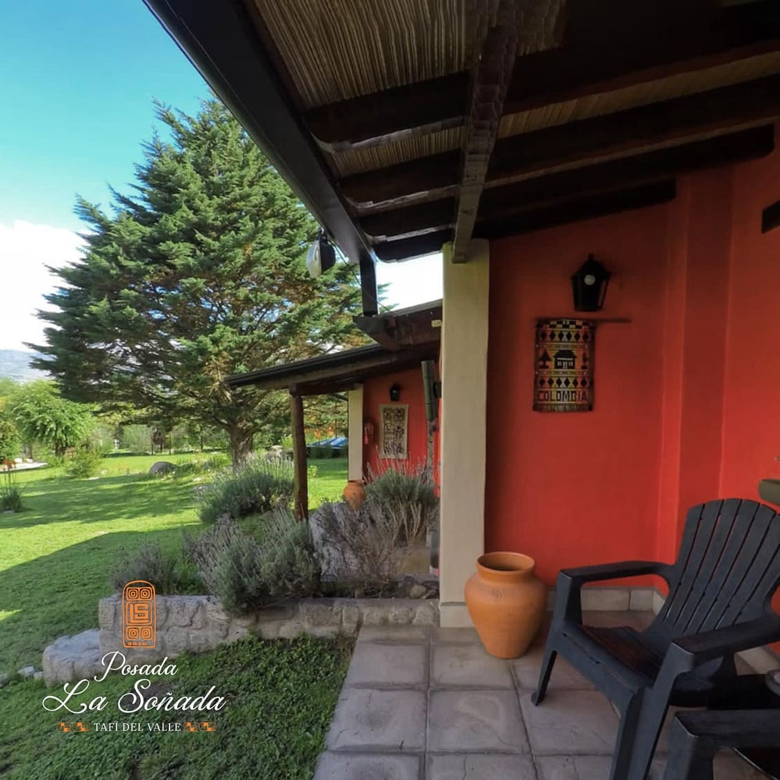 Imagen de la entrada de la habitacion superior